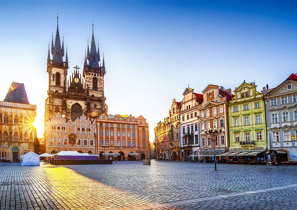 How I flew to Prague and back for £1