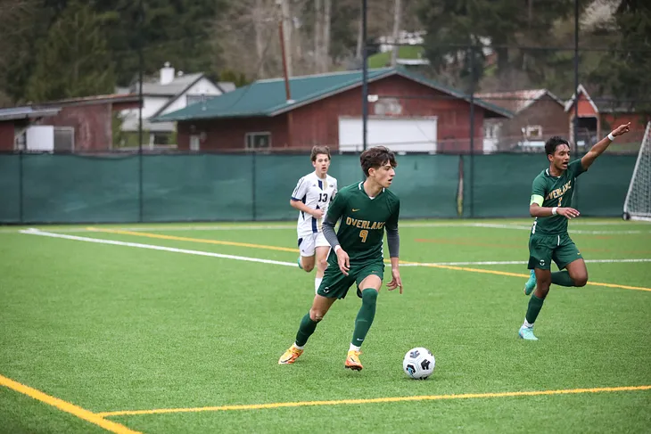 1A Boys Soccer State Preview- Round 2 (Overlake Owls vs. Seattle Academy Cardinals)